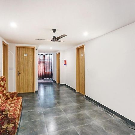 Oyo 81641 Collection O Hotel A1 Residency New Delhi Exterior photo
